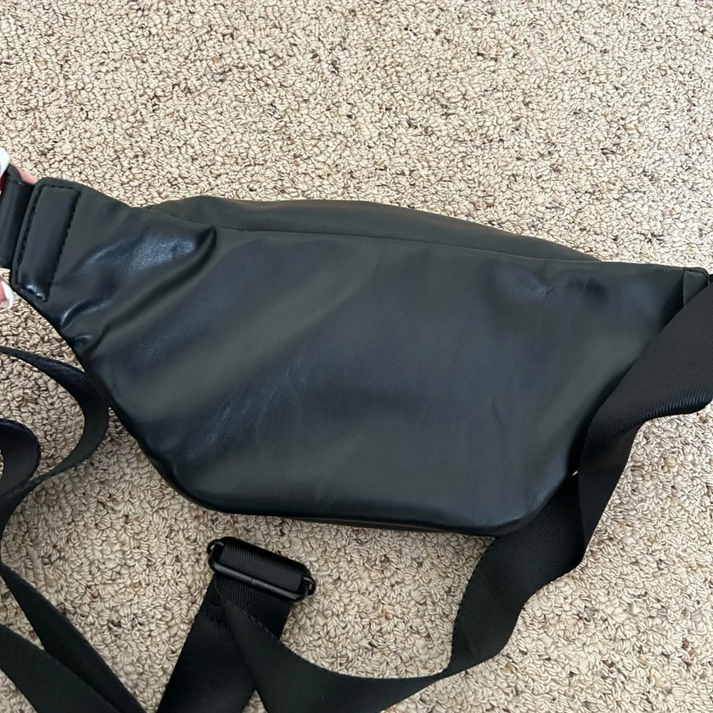 OAK + FORT Vegan Leather Belt Bag - Picture 7 of 8